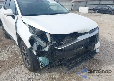 2024 Kia Sportage Lx z USA, uszkodzony, nr VIN KNDPUCDF5R7265472